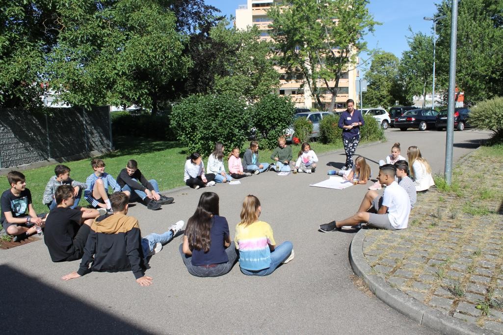 Ein Treffen Jugendlicher bei der Jugendbeteiligung