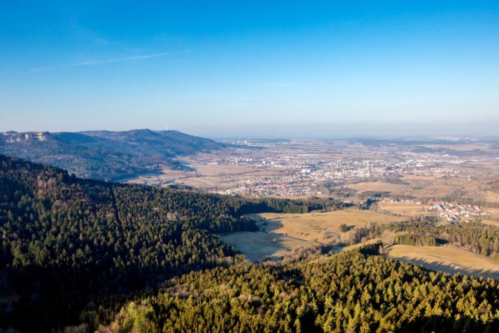 Aussicht vom Böllat in Burgfelden, Hirschguldenweg
