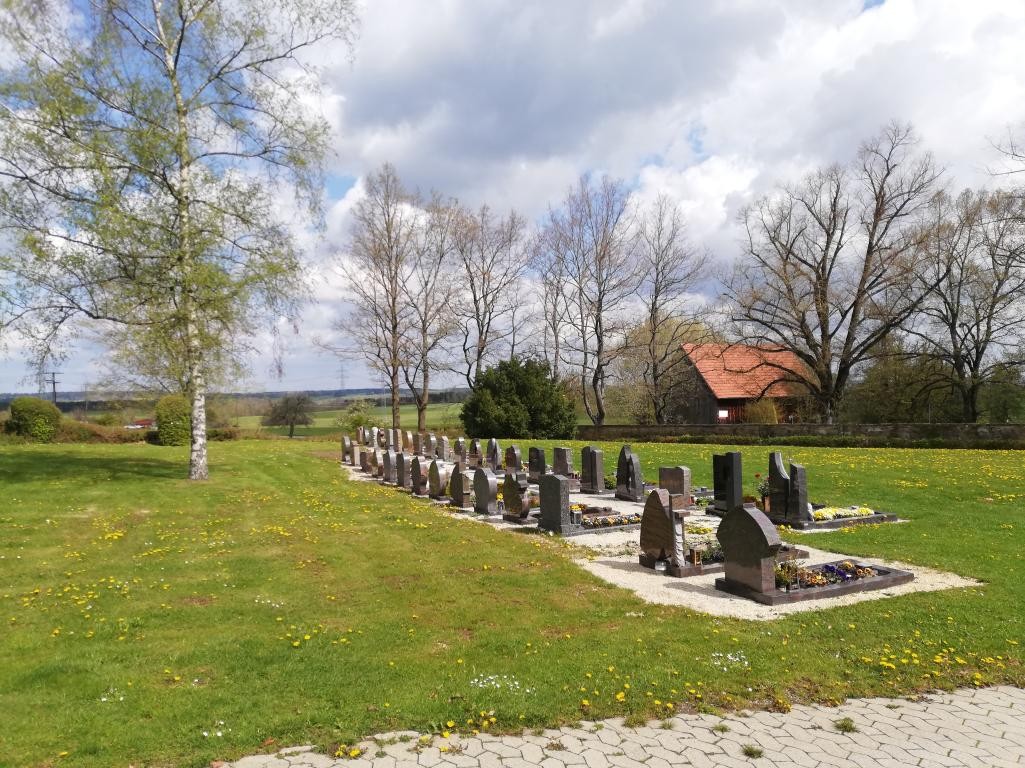 Friedhof Roßwangen mit Blick in Richtung Nordwesten