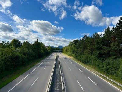 Blick auf die Bundesstraße 27