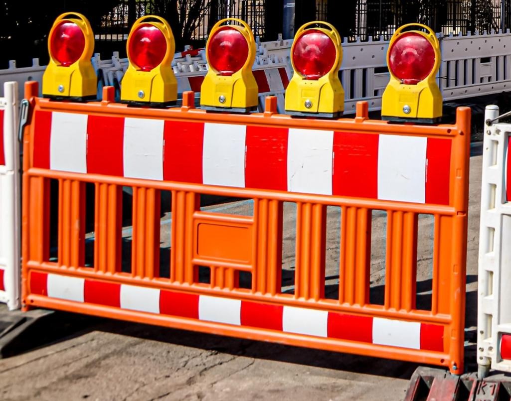 Straßenabsperrung Straßenabsperrung