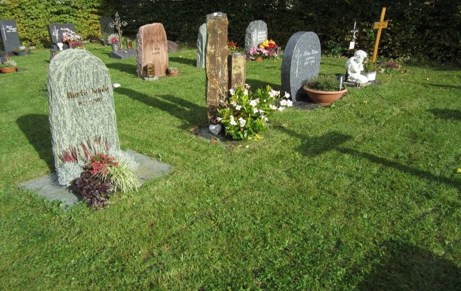 Beispiel für ein Rasenwahlgrab