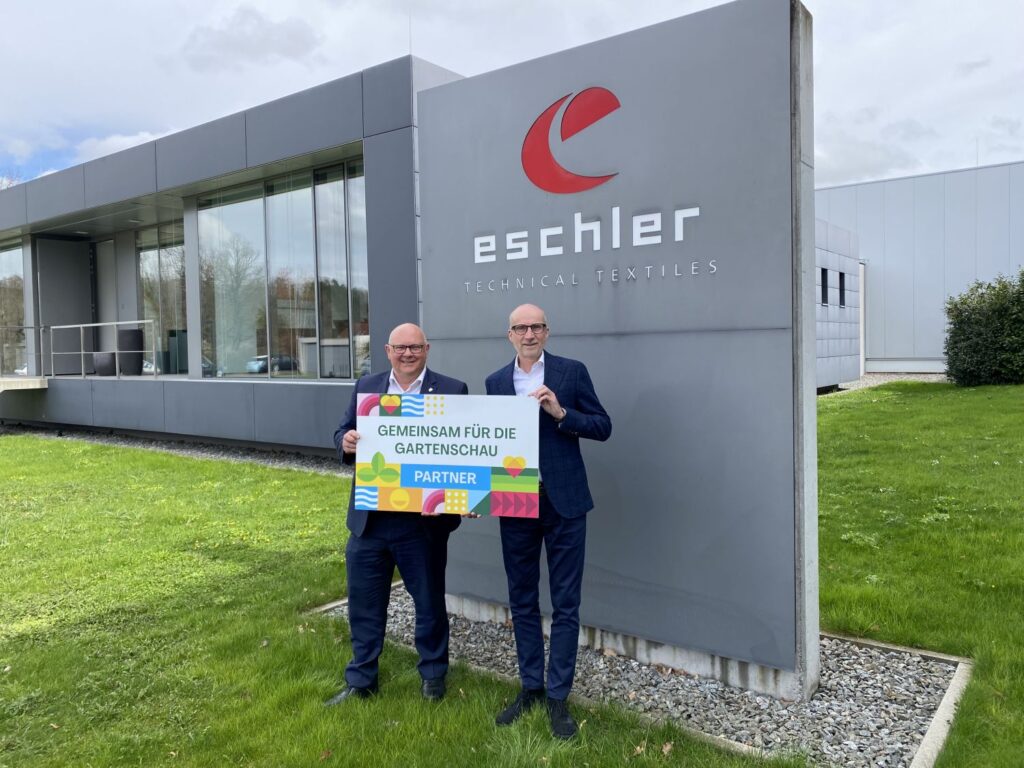 Gemeinsam für eine farbenfrohe Gartenschau: Oberbürgermeister Helmut Reitemann (l.) und Geschäftsführer Matthias Eschler 