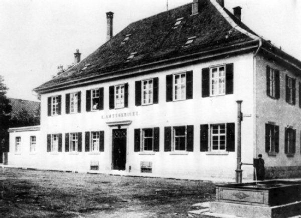Schauplatz des Tumultes vom 05. Mai 1848. Das Oberamtsgerichtgebäude um 1848. Stadtarchiv Balingen 