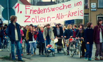 Demonstration in Balingen 1981 Protestzug der 1. Friedenswoche im Zollernalbkreis